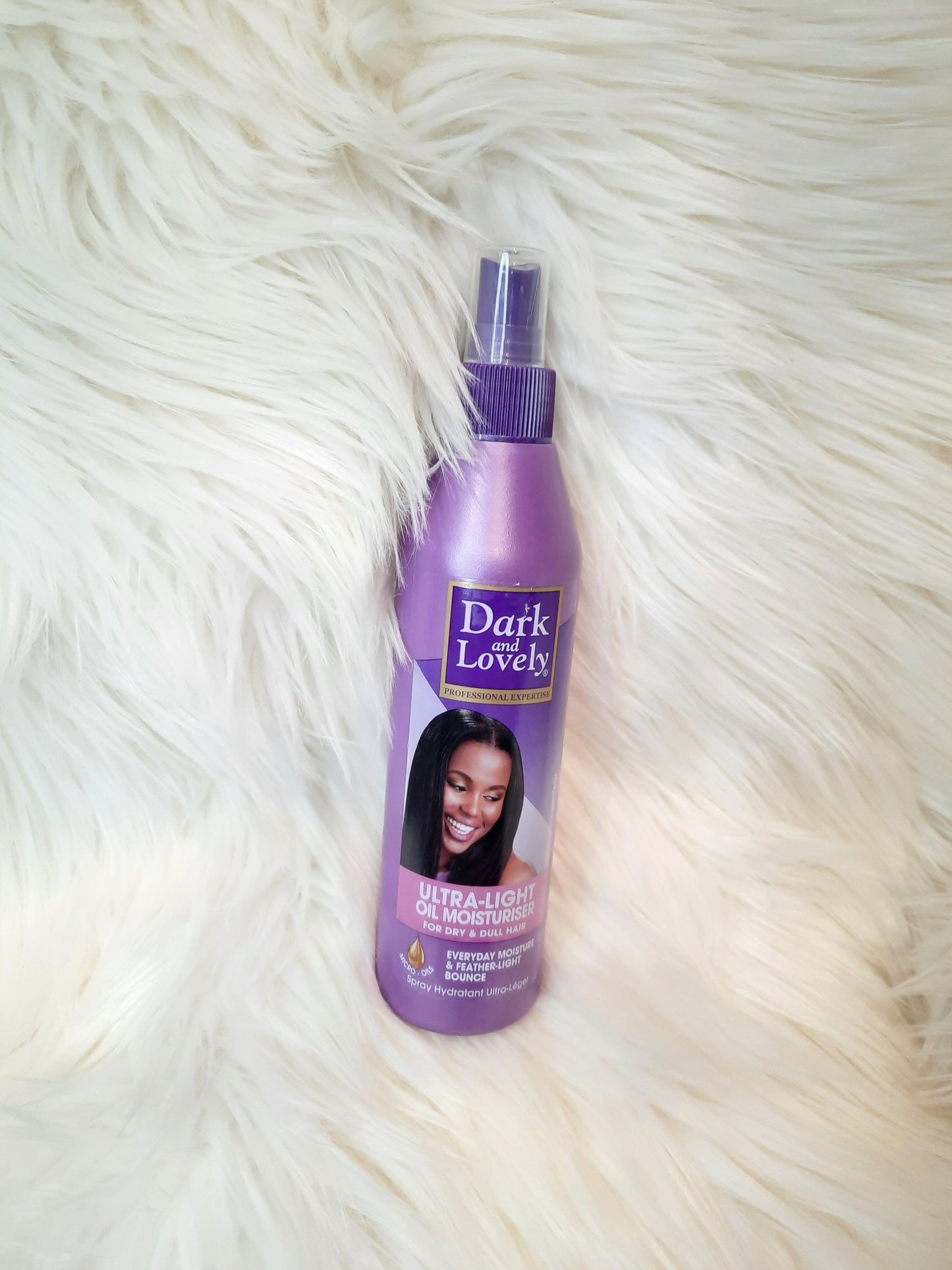 Dark and Lovely Ultra-Light Oil Moisturiser Spray